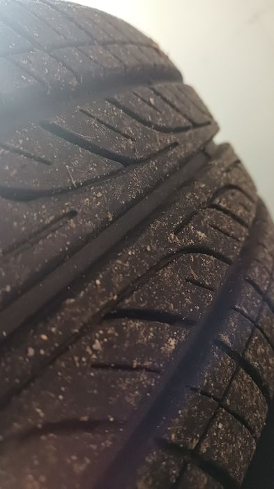 Гуми с джанти 175 65 14 за vw polo