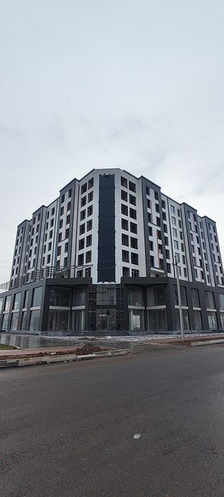 3-хонали 3-қават 74,54м2 "Nurafshon city" марказида жойлашган