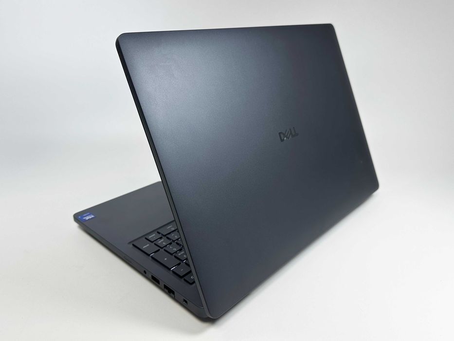 Laptop Dell PRO MAX 16 Intel Core Ultra 7 256H 64 gb ram DDR5 1 TB ssd Nvidia RTX PRO 500 6 GB 15.6 inch Full HD Win 11 Factura Garantie 1 an