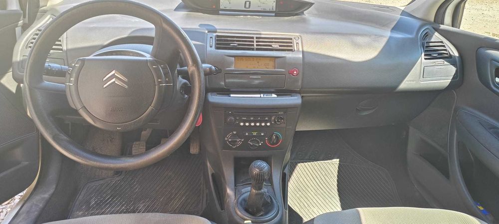 CITROËN C4 2010 — imagine 5