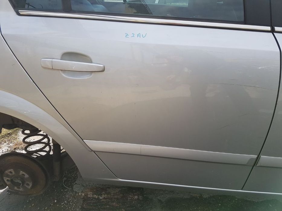 Usa / Portiera Dreapta Spate Opel Astra H 2004 - 2010 Cod Culoare Z157