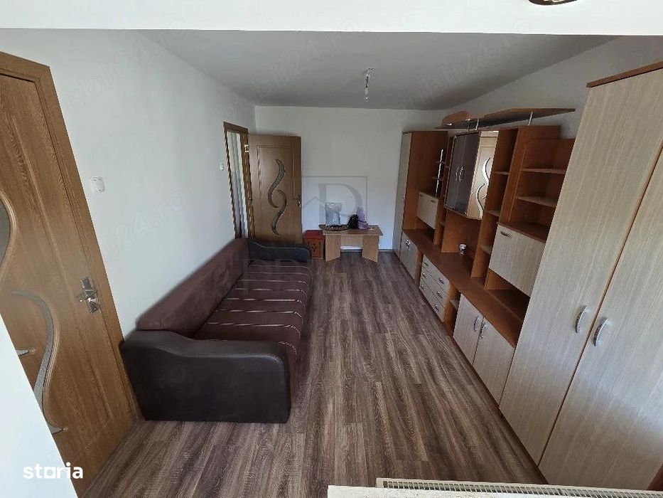 LIPOVEI - APARTAMENT 1 CAMERA - mobilat, utilat, semidecomandat