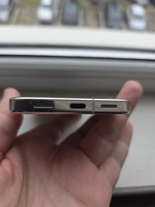 Google Pixel 10 Pro, 512GB, 16GB RAM, 5G, Porcelain, Impecabil!!!