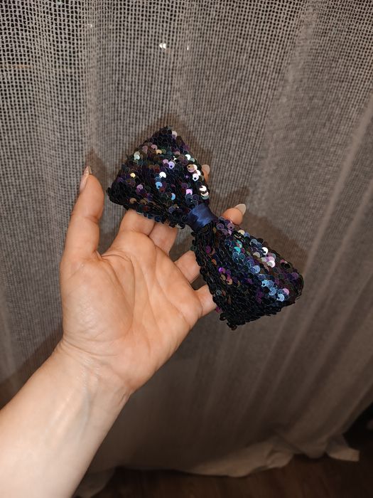 Диадеми 26 броя. Свалям цената всички за 48 лв. Отново свалям на 36