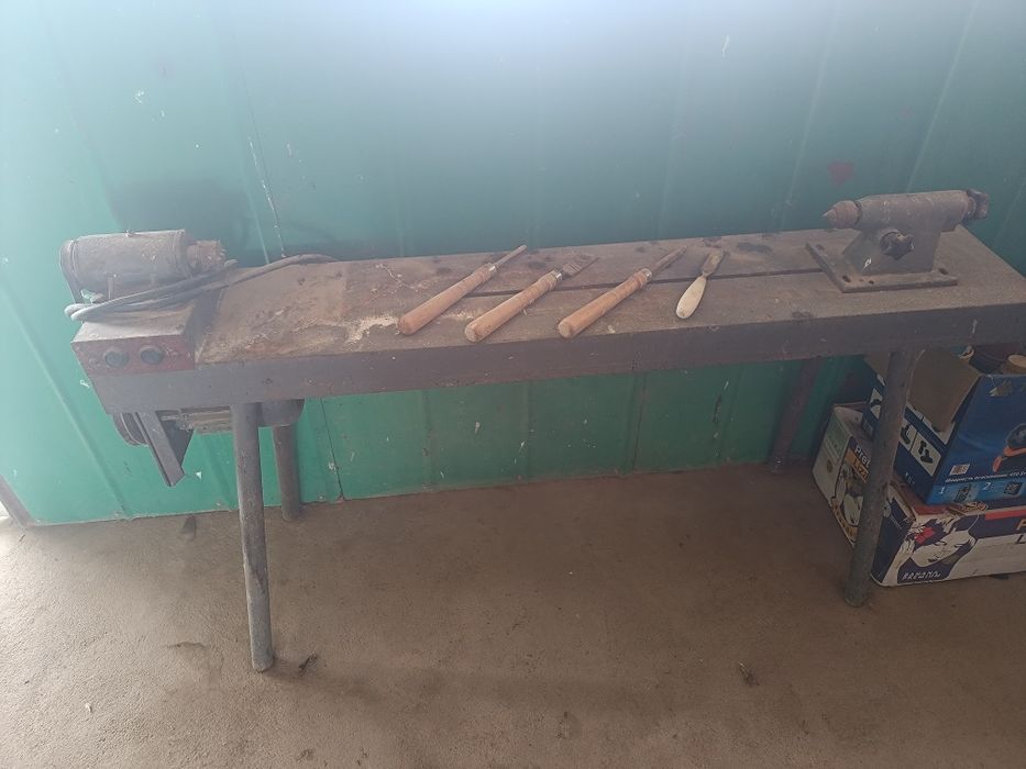 Токарный станок по дереву