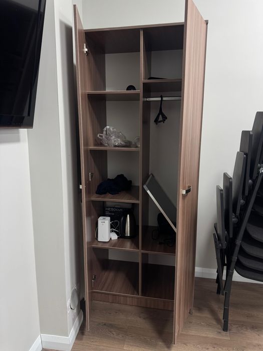 Офисная мебель продам срочно