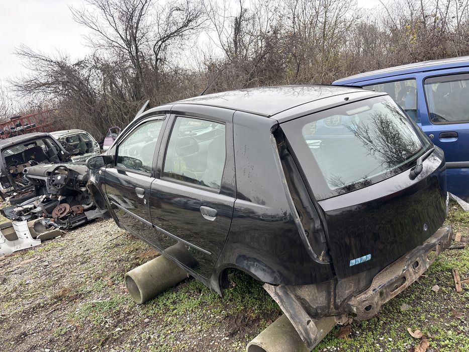 Заден капак стъкло фиат Пунто kapak fiat punto