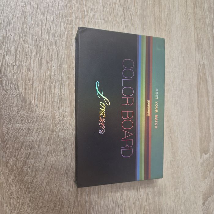 Тени на продажу.