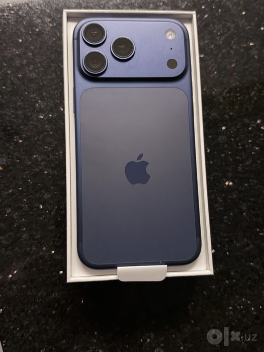 Iphone 17 promax 1 TB Deep blue 95% LLA