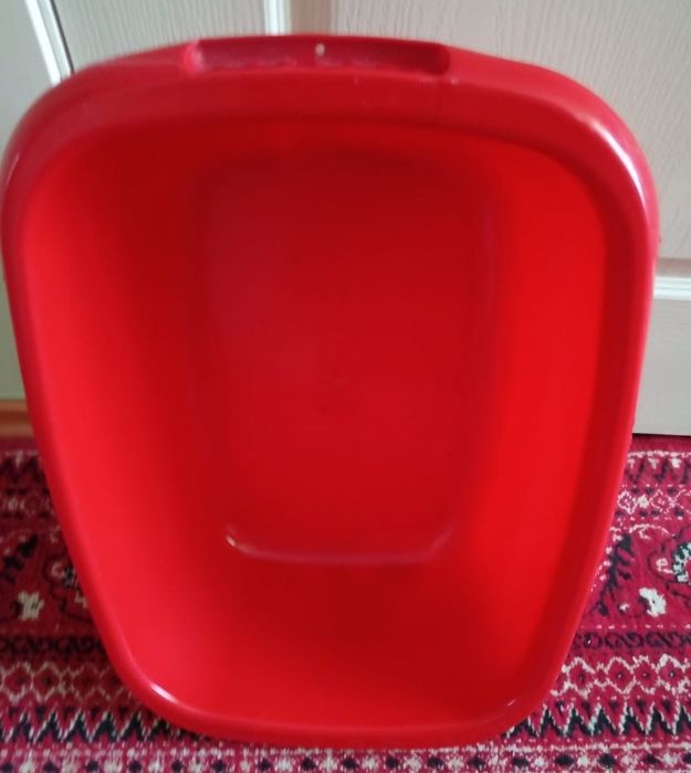 Ванна  пластиковая ,сидушка, стульчик