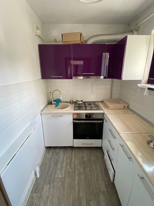 Inchiriez Apartament 2 camere Petrisor