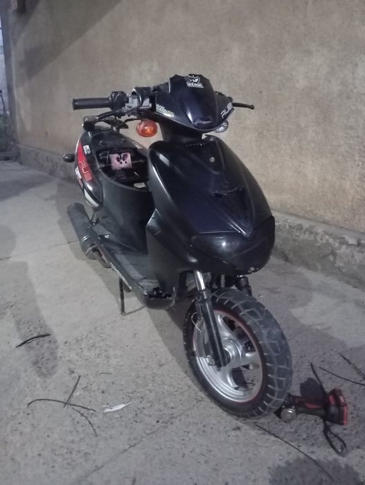 Продам скутер ру8