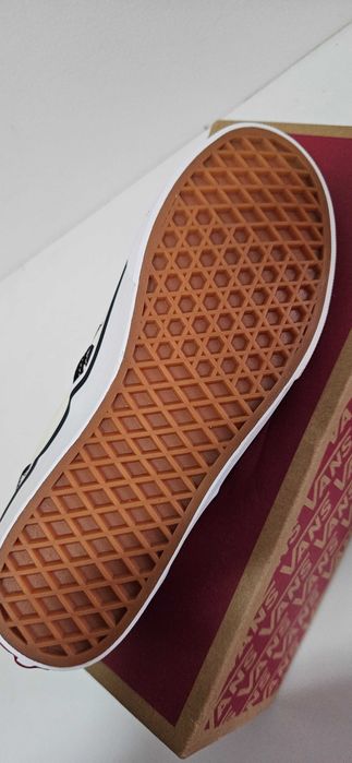 Кецове Vans classic slip 38 номер
