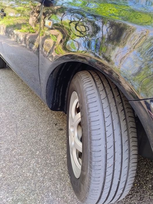 Vând Opel Corsa D