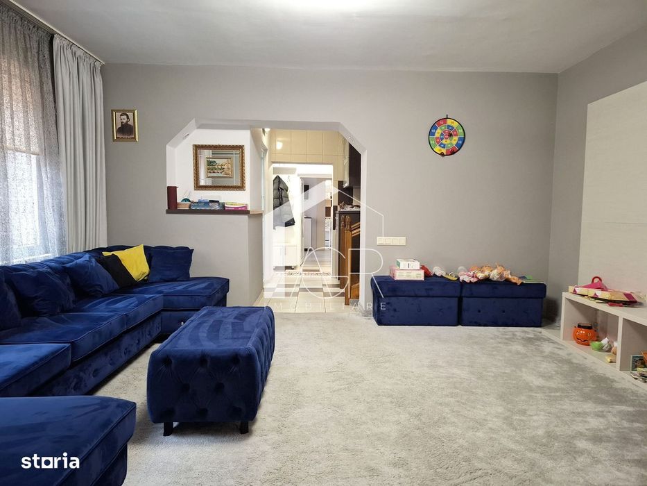 Casa P+M, cu 5 camere, zona Central