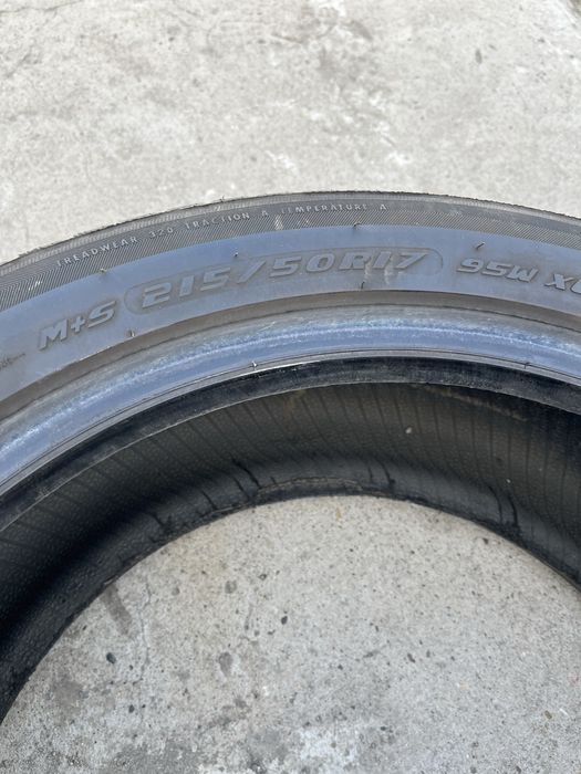 Продам шины 215/50/17