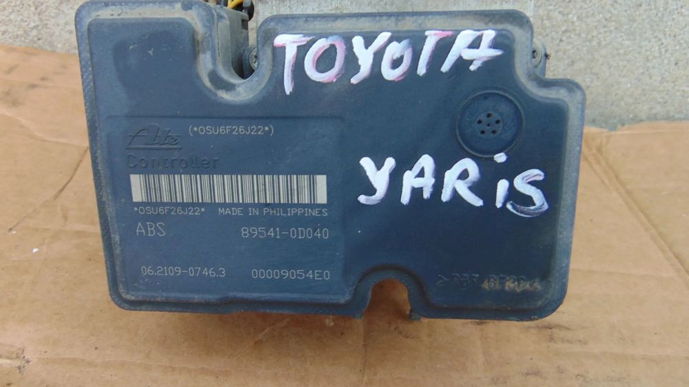 Pompa ABS Toyota Yaris an 2007 motor 1.3 benzina cod 44510-0D031