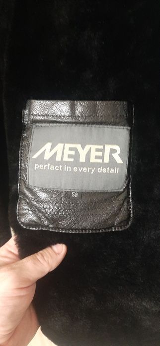 Продается куртка или дубленка 35000тг