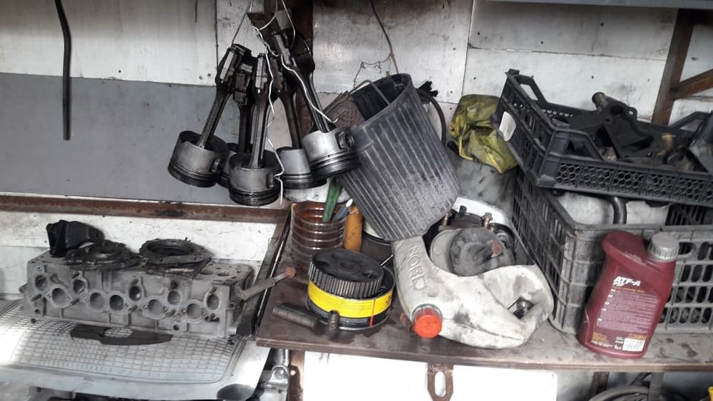 Запчасти на фольксваген  Т4