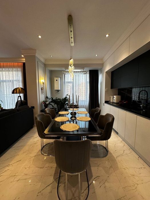 Дизайнерская квартира 2ком 70м² дорогая мебель, 1-линия ЖК New Life