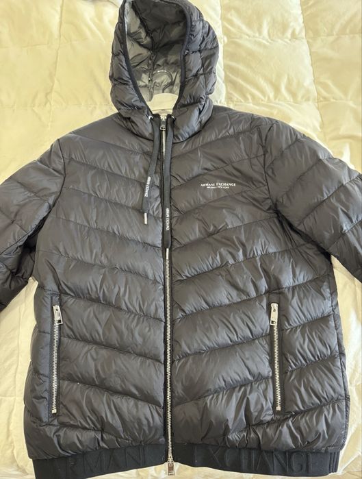 Яке Armani Exchange