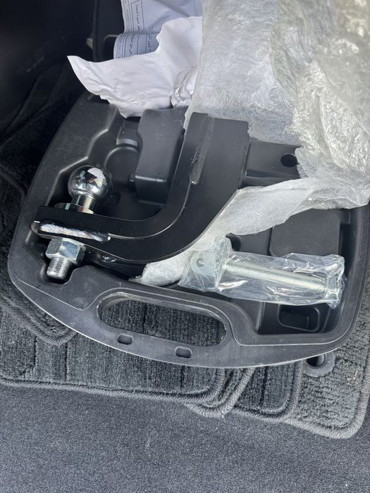 Фаркоп для тойоты