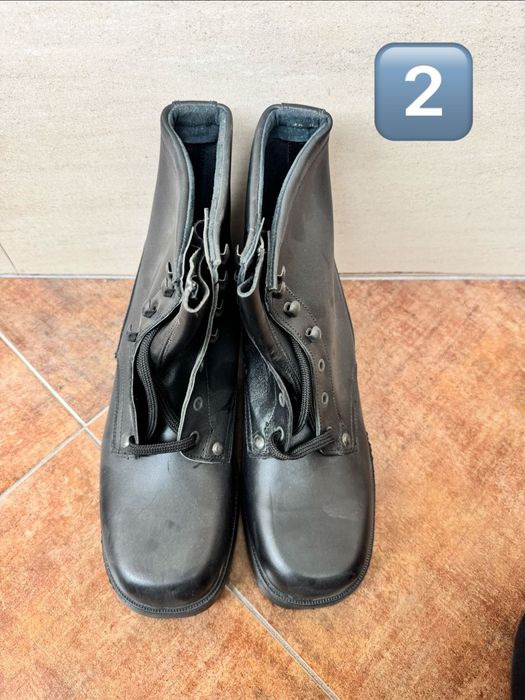 Черни Кубинки (2 различни чифта)