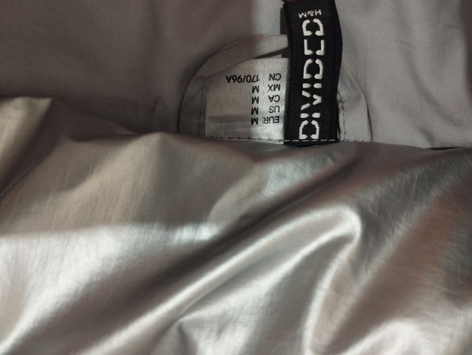 geaca voluminoasa h&m