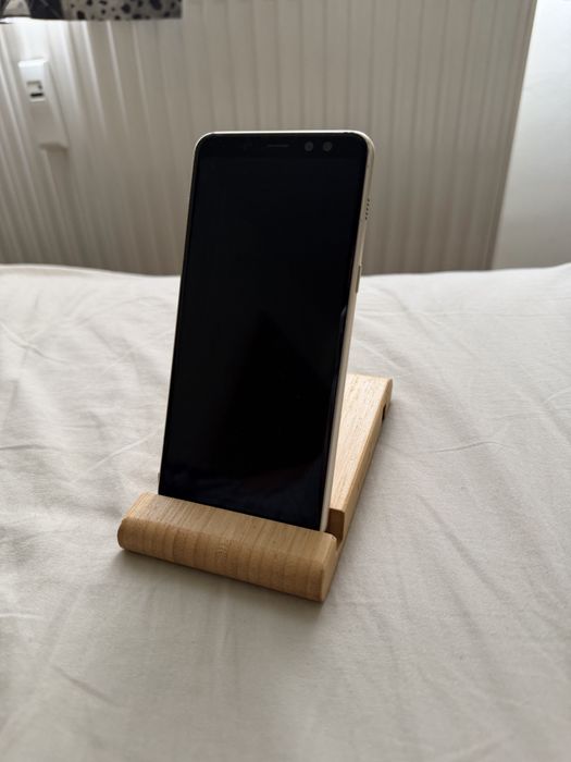 Samsung Galaxy A8 (2018) Duos SM-A530F/DS – pentru piese