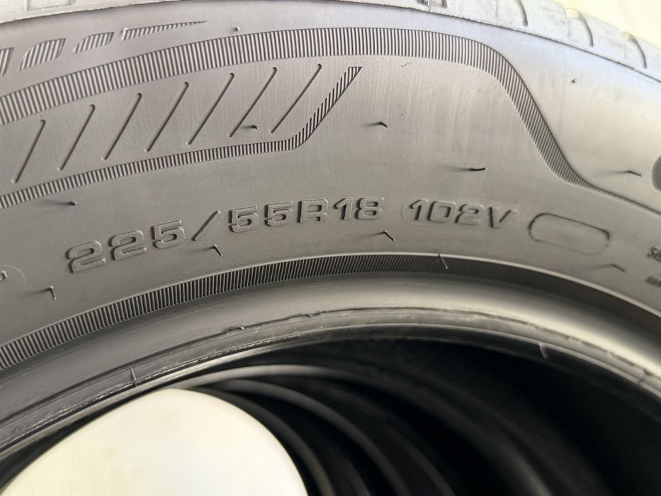 225/55/18 Goodyear 4Броя: 270€ 7.3мм Всесезонни гуми
