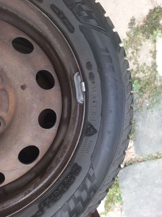 Anvelope m+s ca si noi