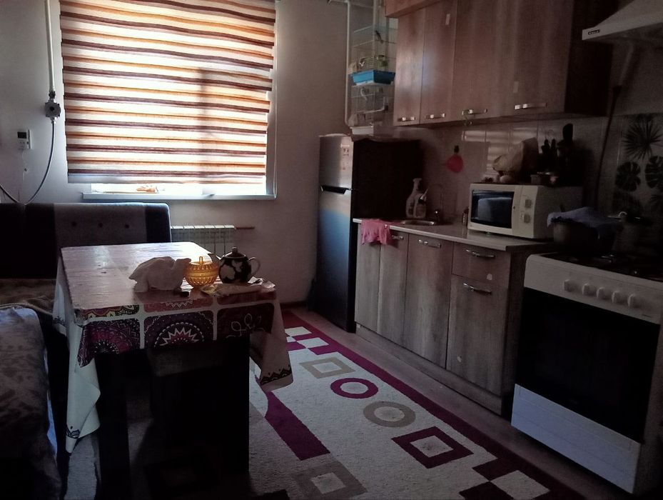 Янгихает 9 худуд 2 хона 52м2