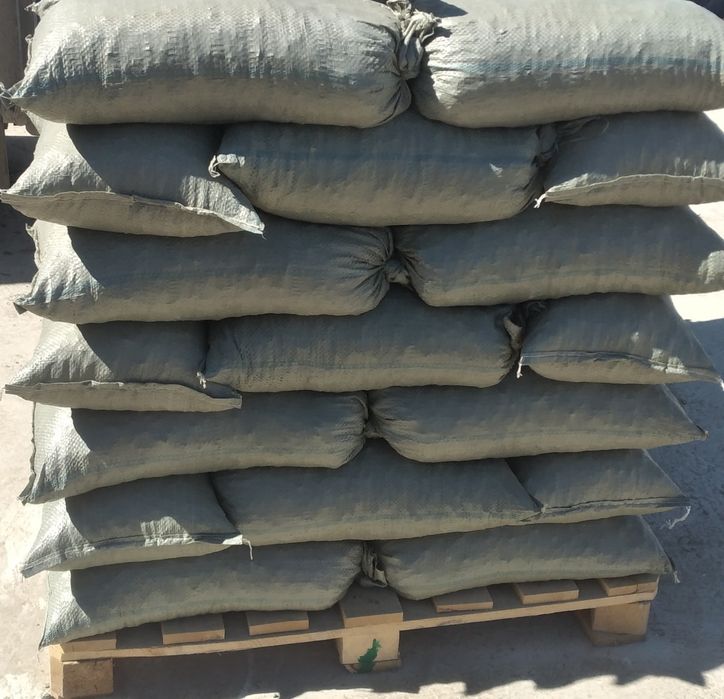 Пгс и щебень в мешках 25 кг