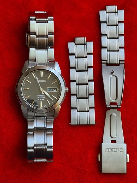 Seiko  Titanium  Safir