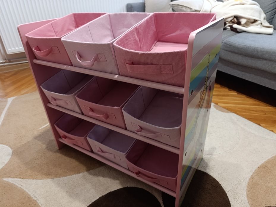 Детска розова етажерка
