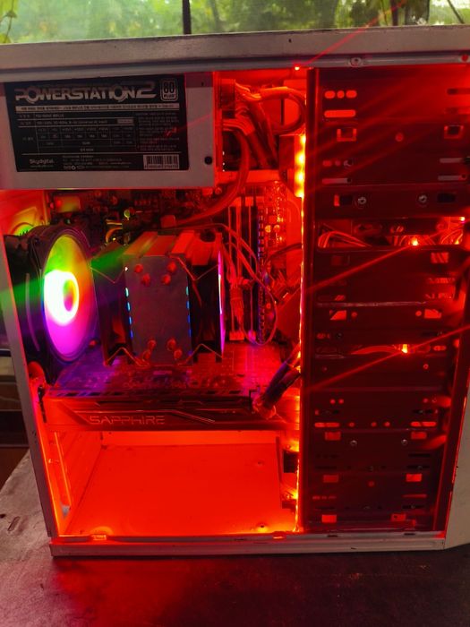 Kompyuter , I7 4790 4/8 , 24gb ram ,rx 470 ,1tb hdd 500+500 ,128+256 s