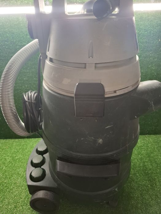 Прахосмукачка Metabo ASA 9050