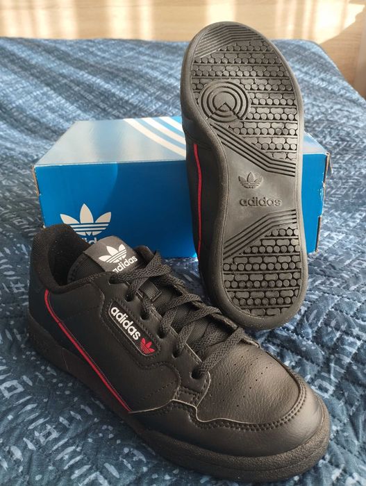 Adidas дамски маратонки 38 номер