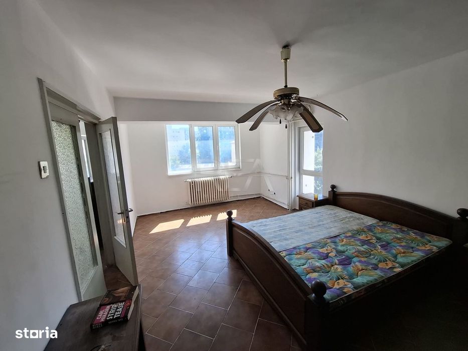 3 camere, et 4/10, anvelopat, 84 mp-Gorjului