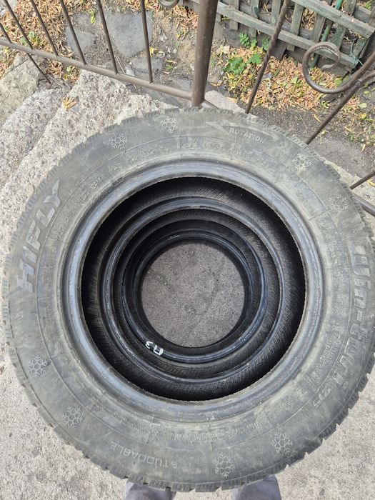 Зимние шины комплект