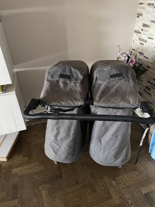 Количка за близнаци Mountain Buggy Duet