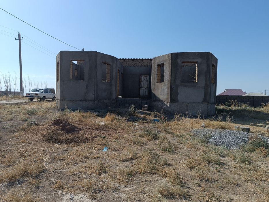 Бітпеген үй Шұбарсуда