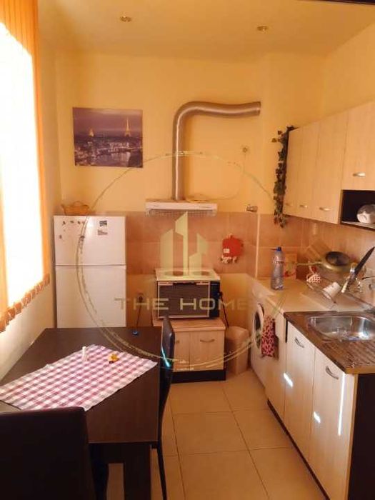 Дава се под наем Двустаен апартамент в Варна, Базар Левски - 53 кв.м за 300 € - Снимка #2