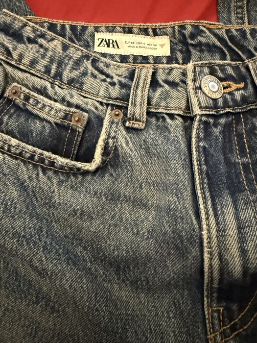 Blugi dama de la Zara