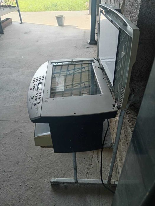 МФУ HP Laserjet 3052.