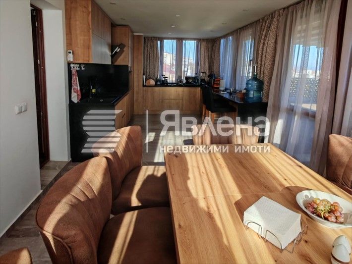 Продава се Многостаен апартамент в Бургас, Лазур - 220 кв.м за 2500 €/кв.м - Снимка #11