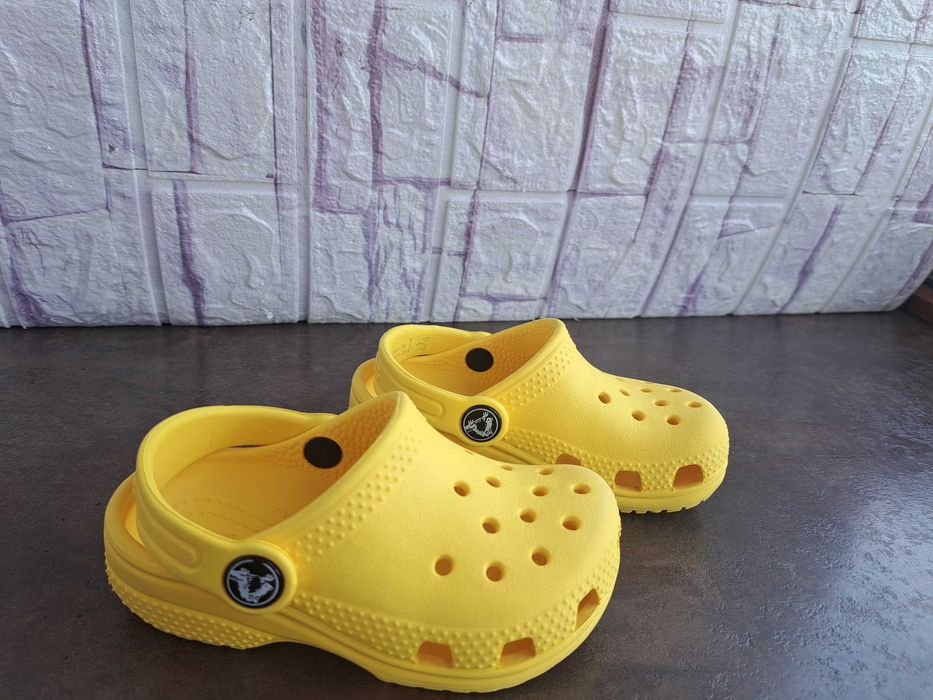 детски сандали,чехли,летни обувки,джапанки,гумено сабо Crocs момиче,момче