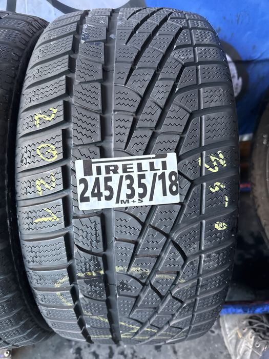 245/35/18 Pirelli M+S
