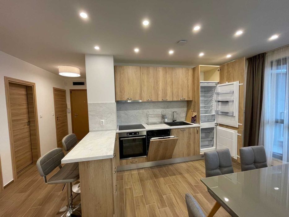 Продава се Тристаен апартамент в София, Младост 2 - 102 кв.м за 1804 €/кв.м - Снимка #4