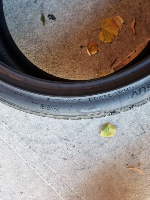 2 anvelope iarna HANKOOK 295/35/23 DOT 2019 PRET PER BUCATA